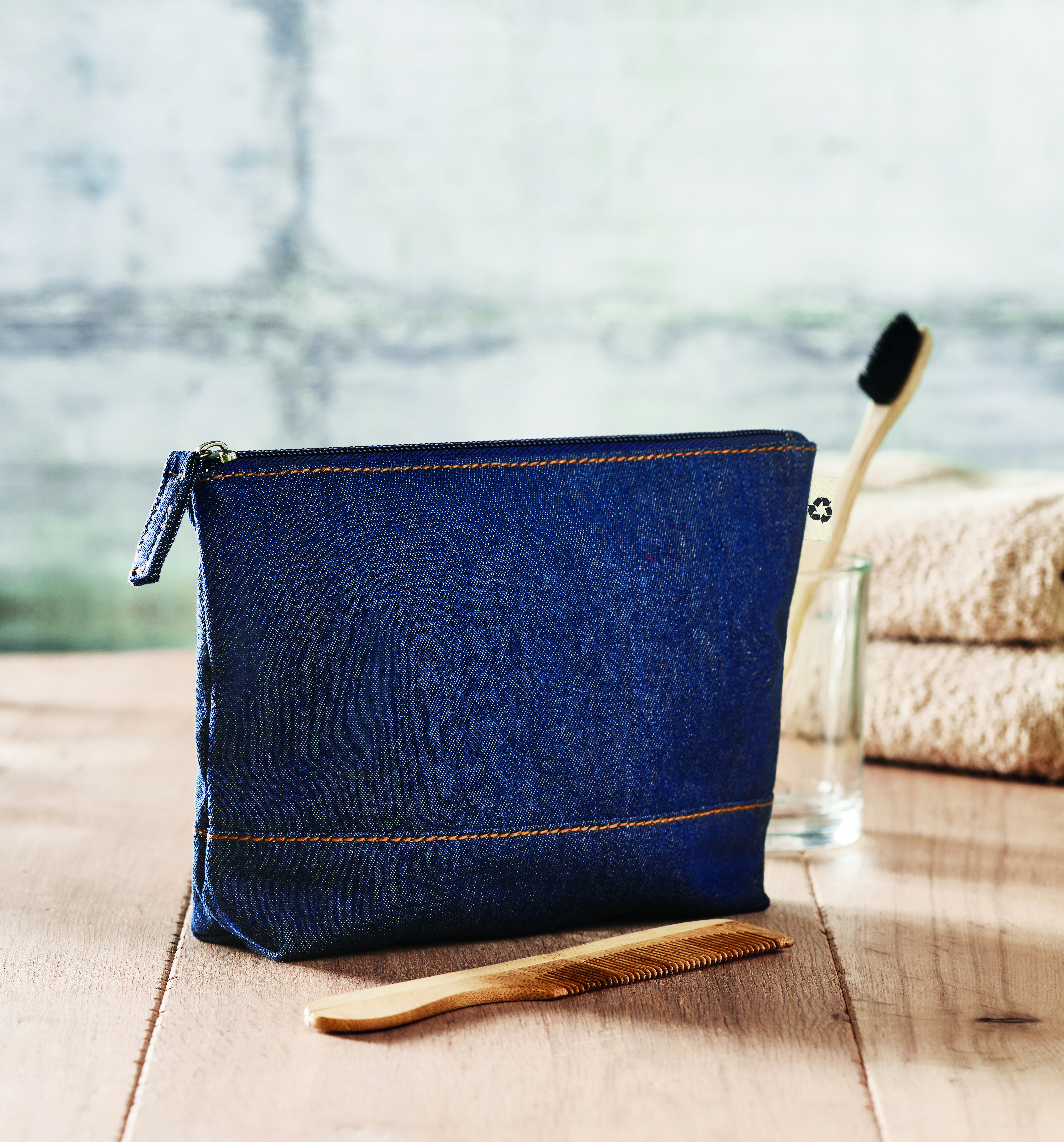 STYLE POUCH