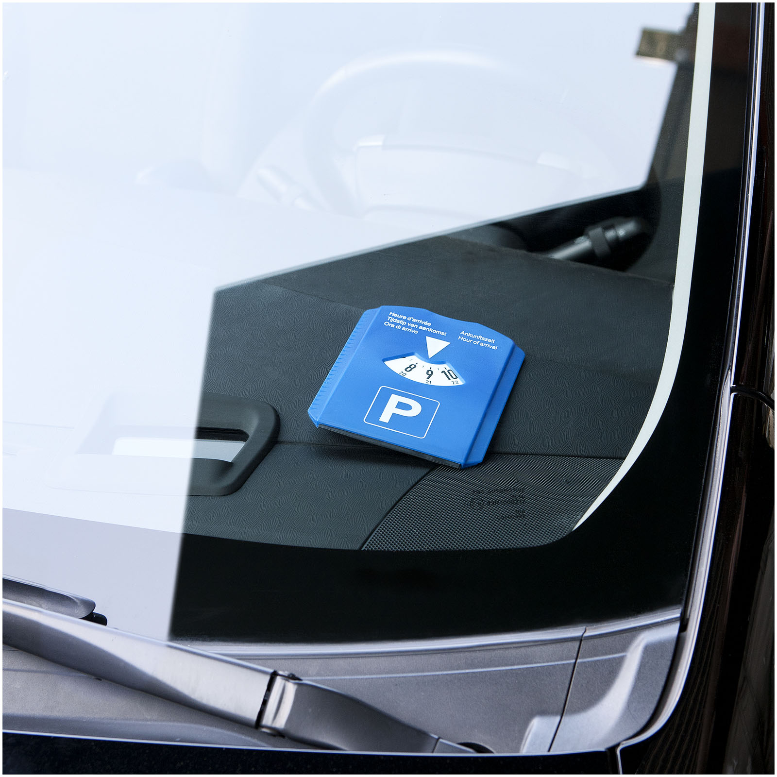 Parkticket, Parkschein, Parkuhr, Parkerlaubnis, Zahlungsbox, parkingschein, parkschein, bluerschip, auge, auto, Parkraum, Parkraum Meter, Blauer Parkschein, Auto Innenraum, Armaturenbrett